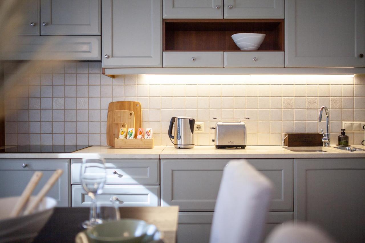 Silver Willow Luxury Apartment Шопрон Экстерьер фото