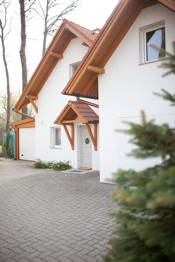 Silver Willow Luxury Apartment Шопрон Экстерьер фото